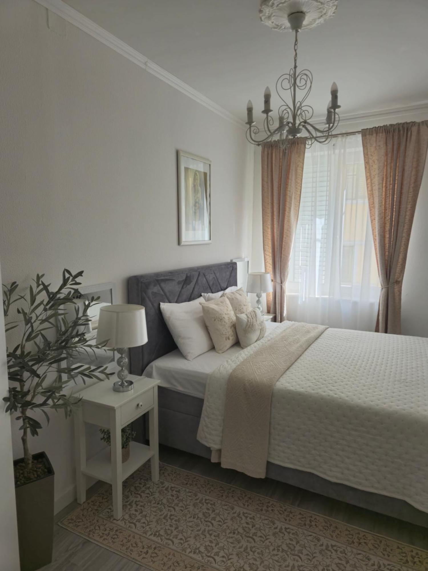 Rooms Zana Split Exteriör bild